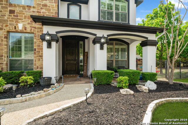 Listing photo id 1 for 17707 Maui Sands