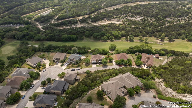 Listing photo id 42 for 17707 Maui Sands