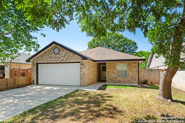 Details for 930 Parkdale, New Braunfels, TX 78130