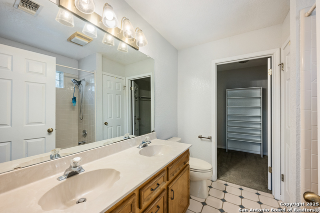 Image 15 of 24 For 930 Parkdale