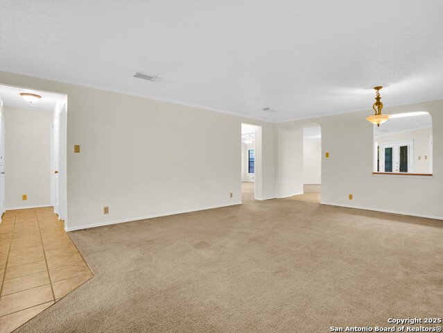Listing photo id 10 for 9618 Summerbrook