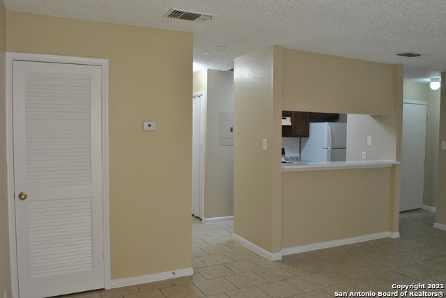 Image 11 of 18 For 7528 Windsor Oaks