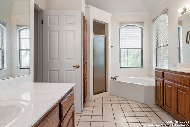 Image 20 of 41 For 26309 Glenrose Rd S