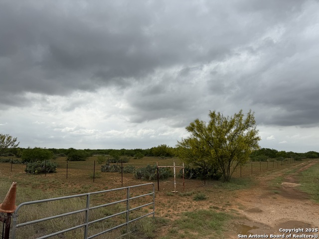 Image 5 of 26 For 8762 Fm 140  