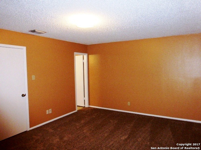 Image 10 of 17 For 6854 Cape Meadow Dr