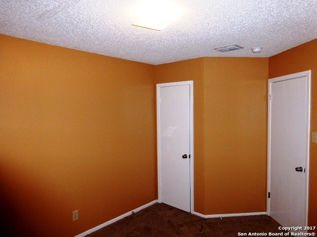 Image 14 of 17 For 6854 Cape Meadow Dr