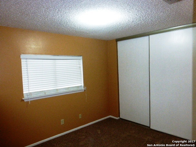 Image 15 of 17 For 6854 Cape Meadow Dr