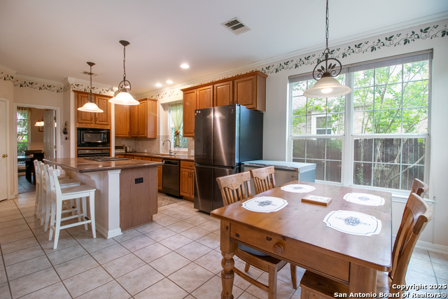 Image 11 of 31 For 511 Mesa Rdg