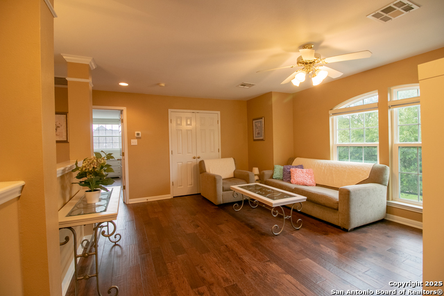 Image 21 of 31 For 511 Mesa Rdg