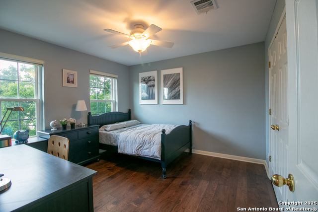 Image 22 of 31 For 511 Mesa Rdg