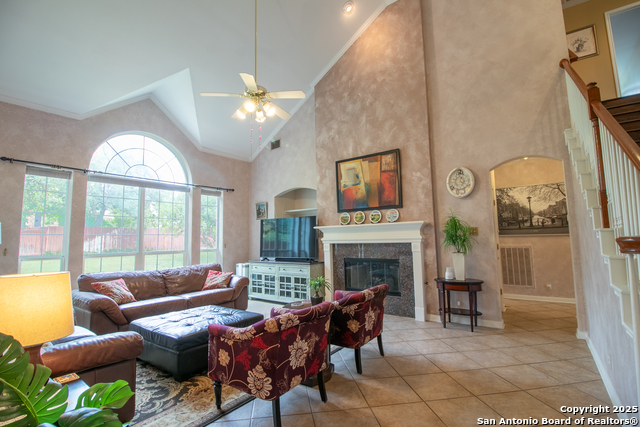 Image 7 of 31 For 511 Mesa Rdg