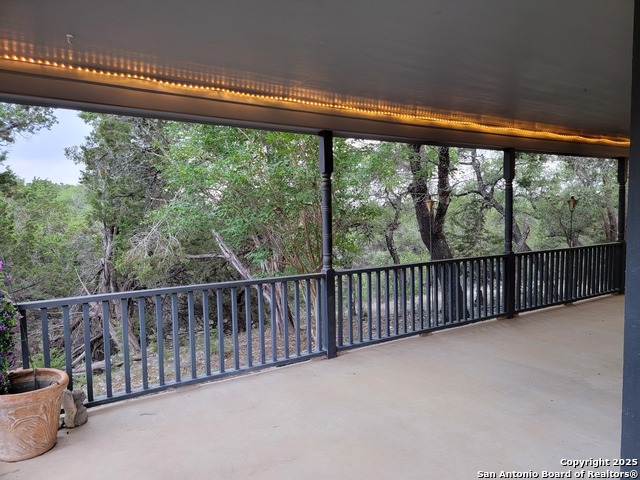 Image 4 of 57 For 808 Lasso Loop