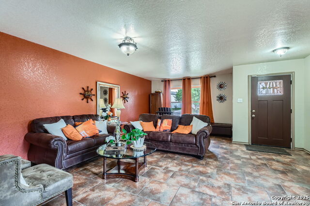 Image 13 of 27 For 5402 Palamon Farm