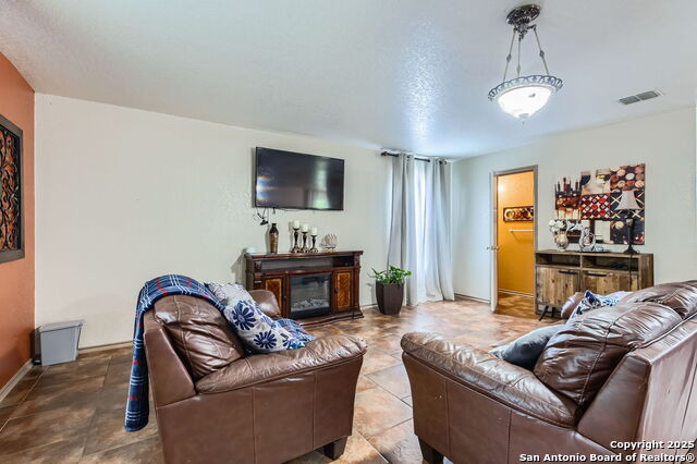 Image 6 of 27 For 5402 Palamon Farm