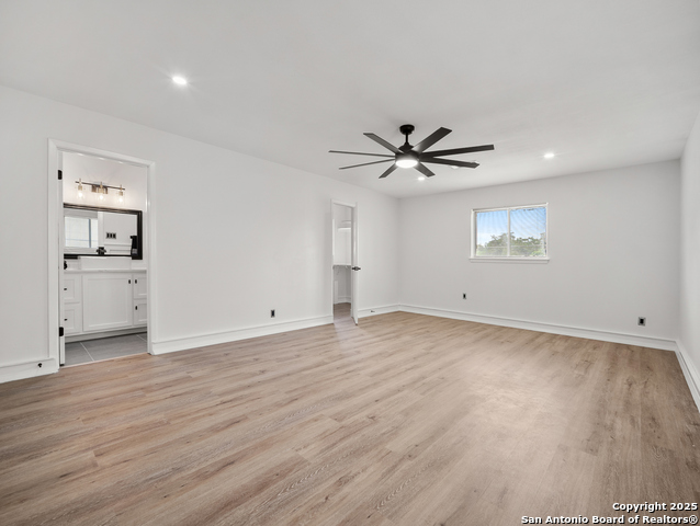 Image 11 of 18 For 4123 Longvale