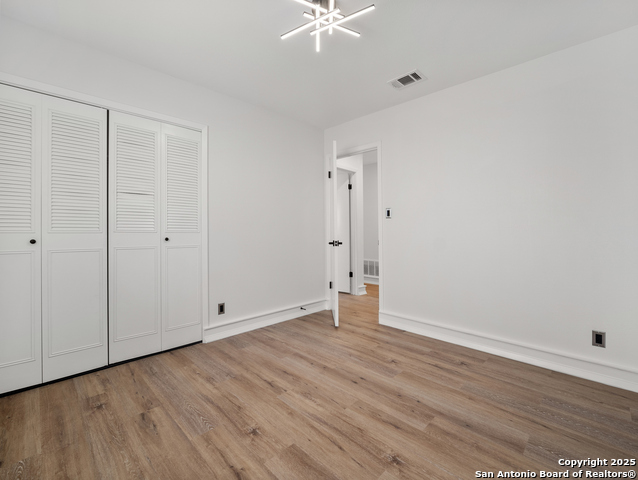 Image 8 of 18 For 4123 Longvale