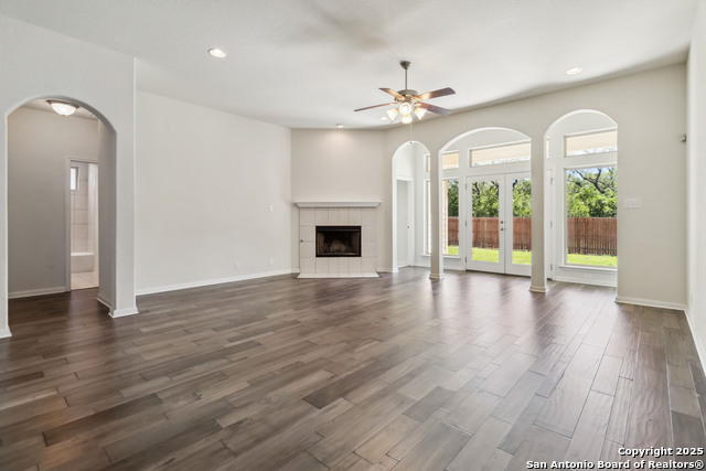 Image 6 of 30 For 30812 Schlather Ln