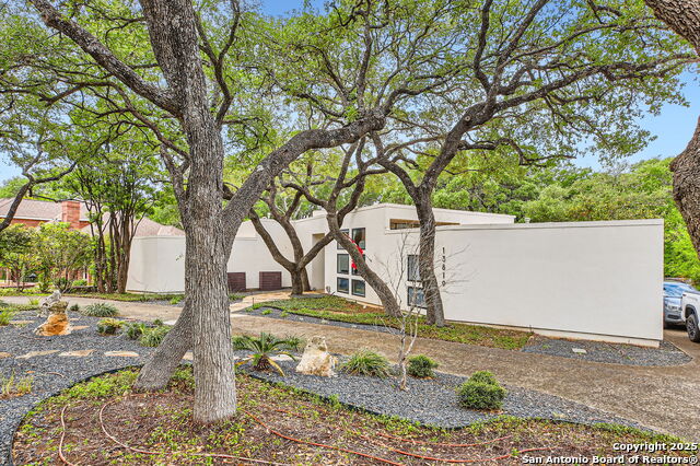 Image 33 of 34 For 13819 Crown Bluff