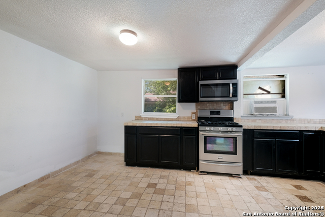 Image 8 of 35 For 4311 Howard St