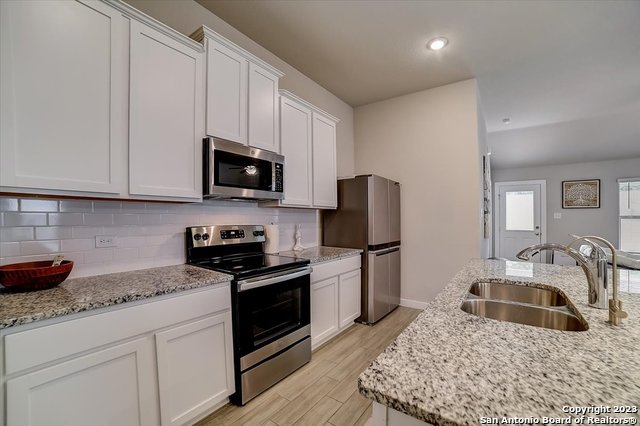 Image 15 of 35 For 2051 Rowan Way