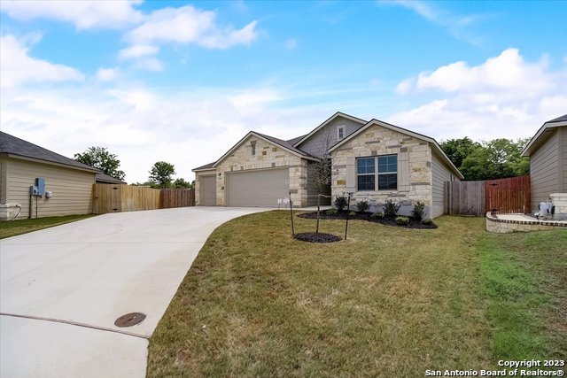 Image 3 of 35 For 2051 Rowan Way