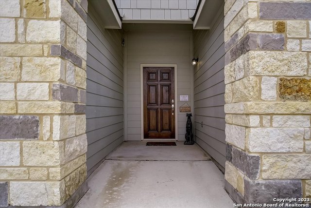 Image 4 of 35 For 2051 Rowan Way