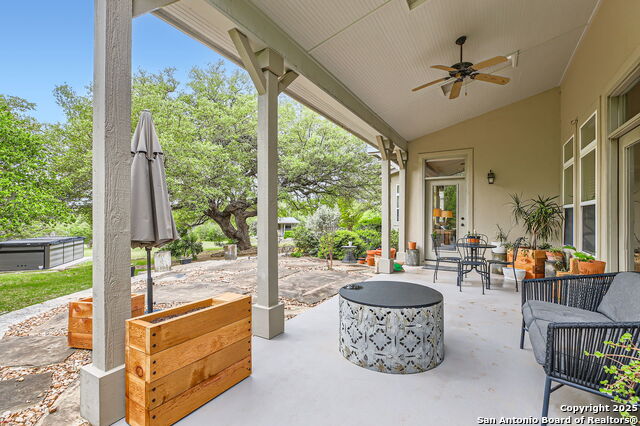 Image 40 of 47 For 8694 Rolling Acres