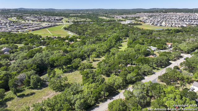 Image 11 of 29 For 31401 Smithson Valley