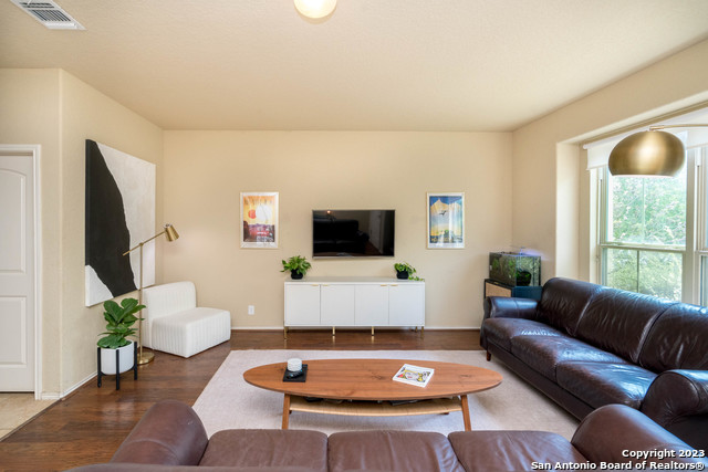 Image 6 of 35 For 7230 Summer Way