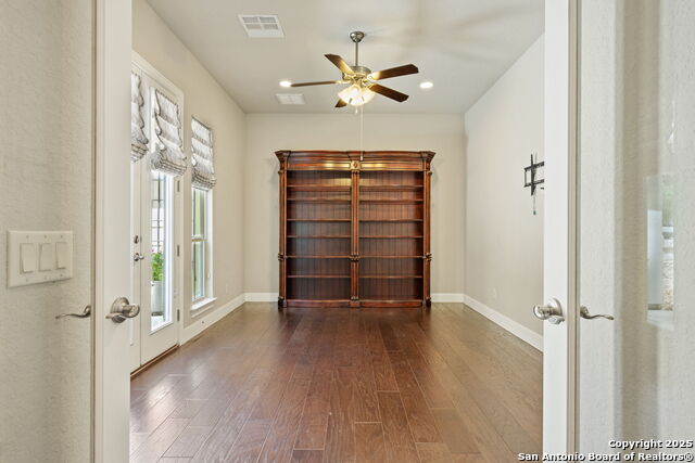 Image 18 of 25 For 30336 Setterfeld Cir