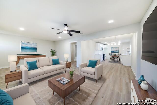Image 4 of 25 For 1414 Burleson