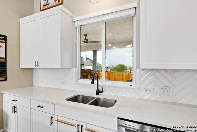 Image 11 of 63 For 132 Ash Parkway