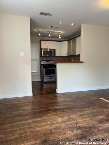 Details for 429 Mistletoe W 202, San Antonio, TX 78212