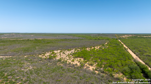 Image 12 of 60 For 000 Fm 1581  