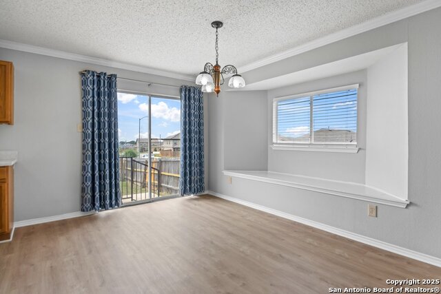 Image 8 of 27 For 7902 Chestnut Bear
