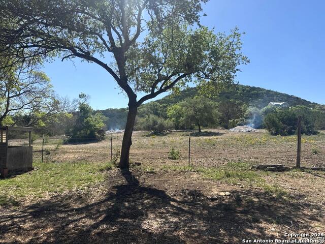 Image 22 of 42 For 2485 Bump Gate