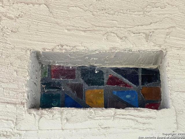 Image 26 of 42 For 2485 Bump Gate