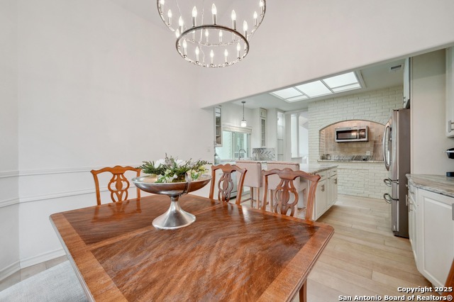 Listing photo id 19 for 11827 Mill Rock