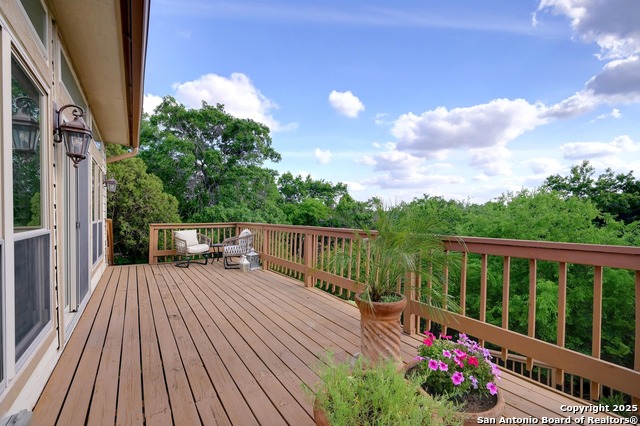 Listing photo id 33 for 11827 Mill Rock