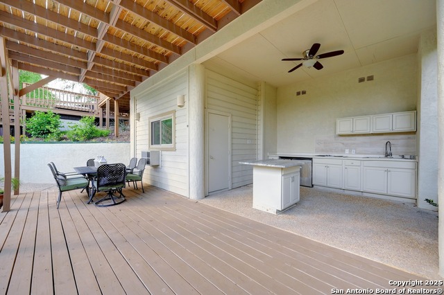 Listing photo id 44 for 11827 Mill Rock
