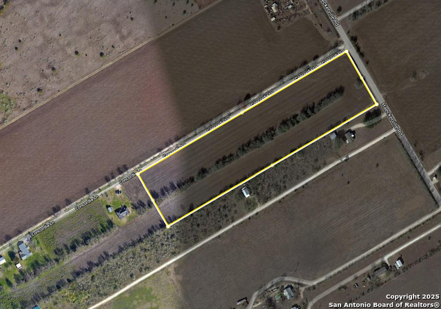Listing photo id 2 for - Concordia Ln