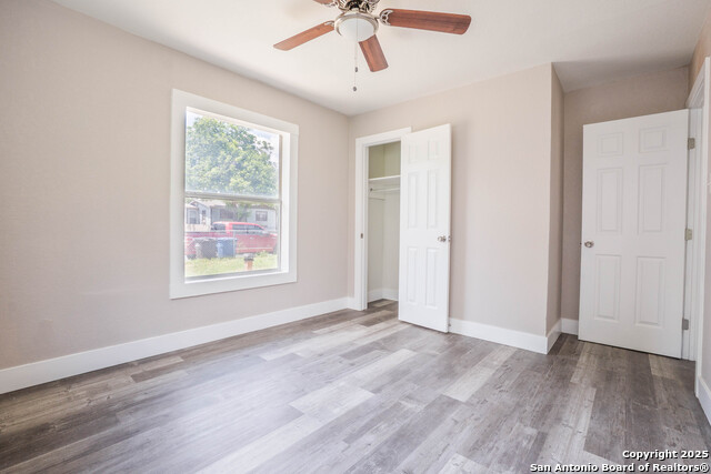 Image 11 of 16 For 727 Brunswick