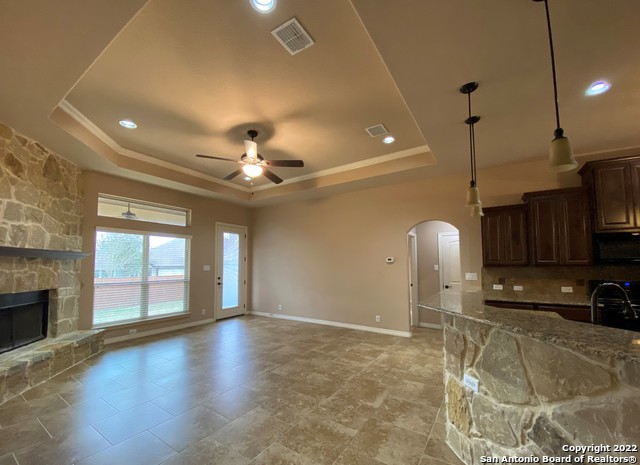 Image 6 of 24 For 15614 Glenn Ln