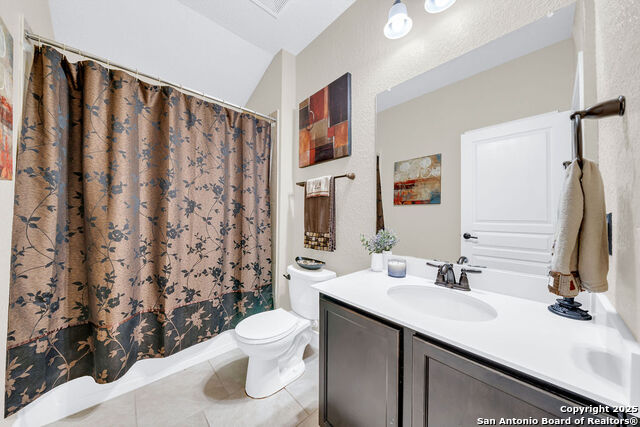Image 10 of 38 For 27510 Valle Verde