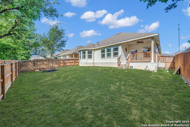 Image 5 of 38 For 27510 Valle Verde