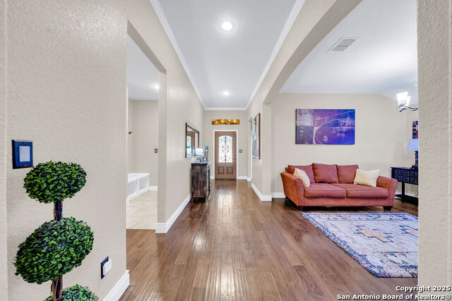 Image 8 of 38 For 27510 Valle Verde