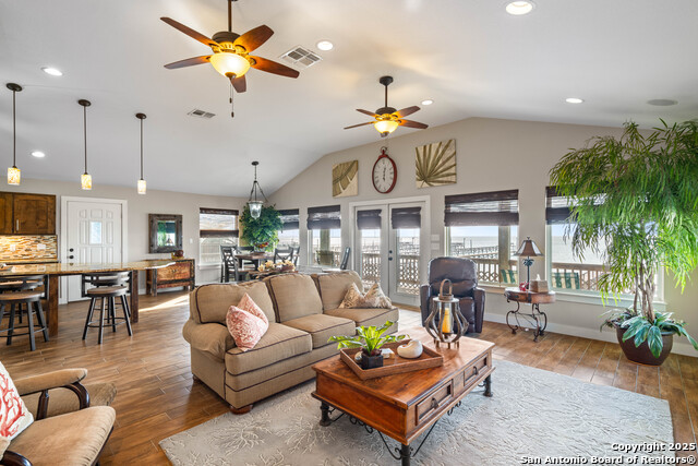 Image 13 of 43 For 672 Copano Ridge Rd