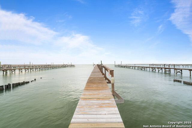 Image 16 of 43 For 672 Copano Ridge Rd