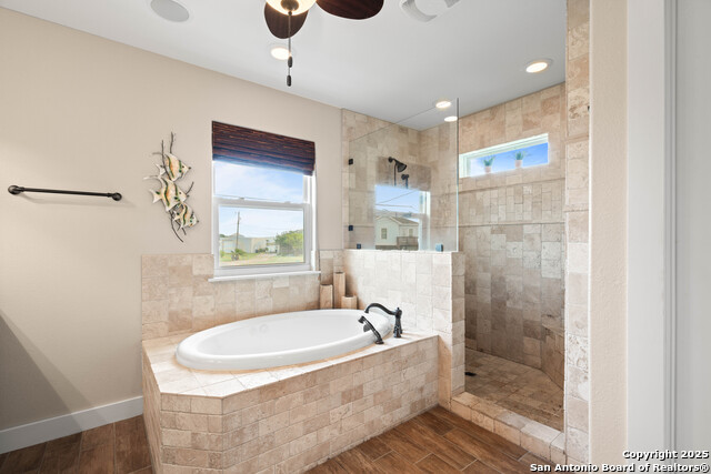 Image 20 of 43 For 672 Copano Ridge Rd