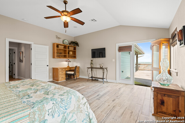 Image 22 of 43 For 672 Copano Ridge Rd